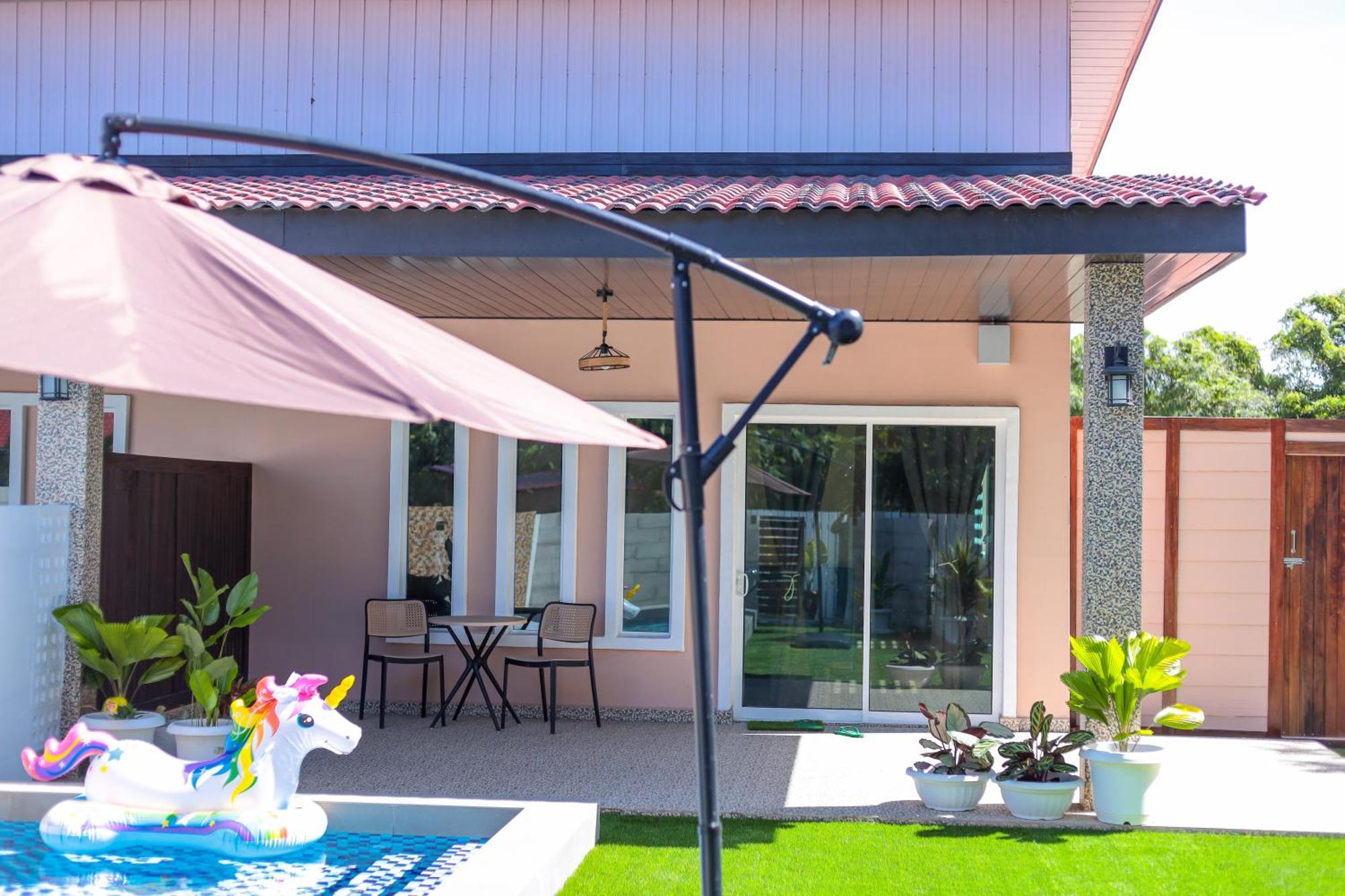 D' Village Cottage 2 - Private Pool Villa Pantai Cenang  Exterior photo