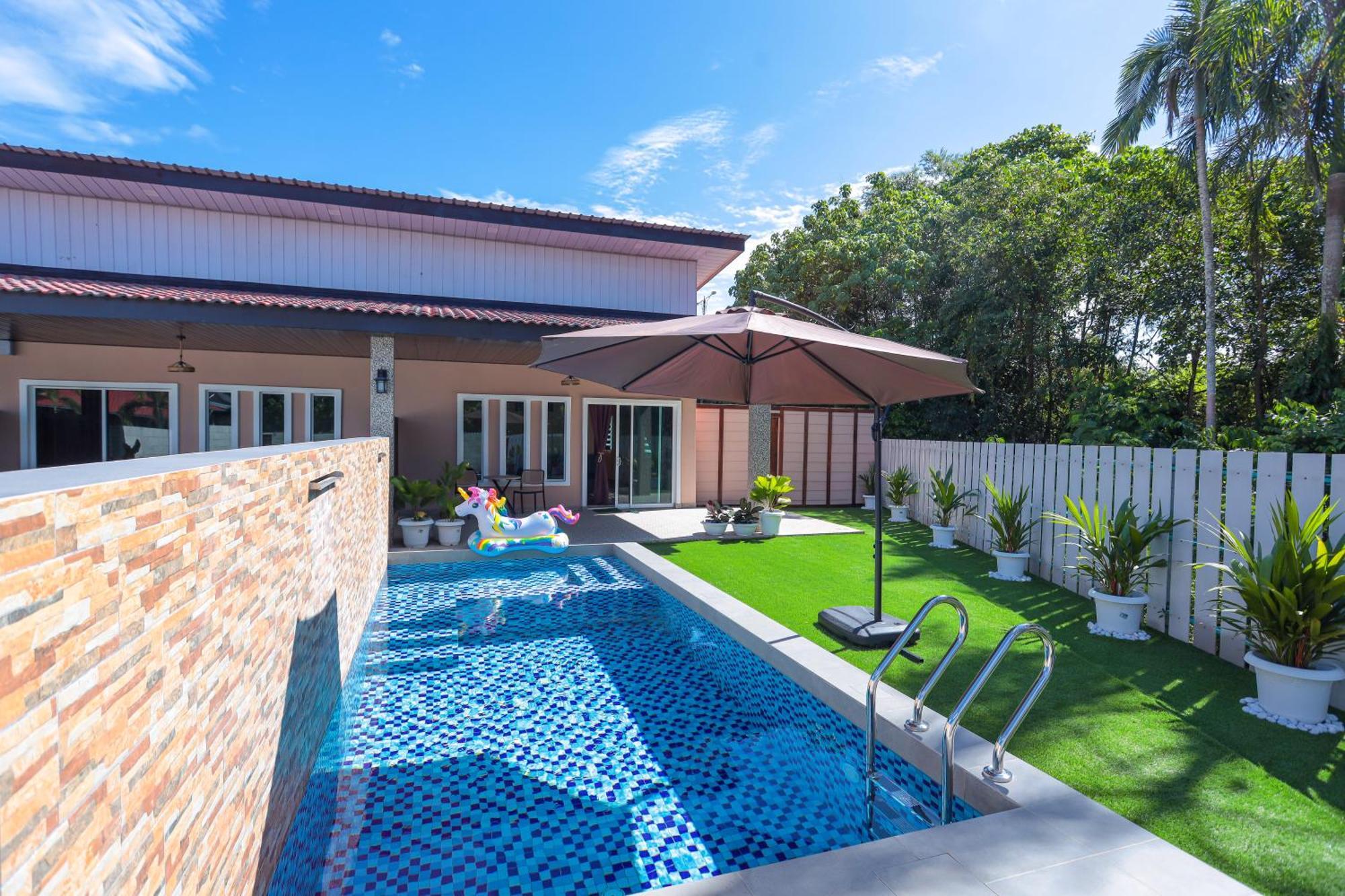 D' Village Cottage 2 - Private Pool Villa Pantai Cenang  Exterior photo